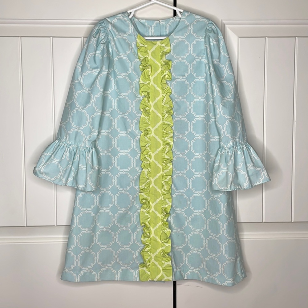 Shrimp & Grits Dress size 6